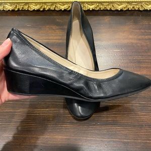 Cole Haan 1/2 inch black flats size 10